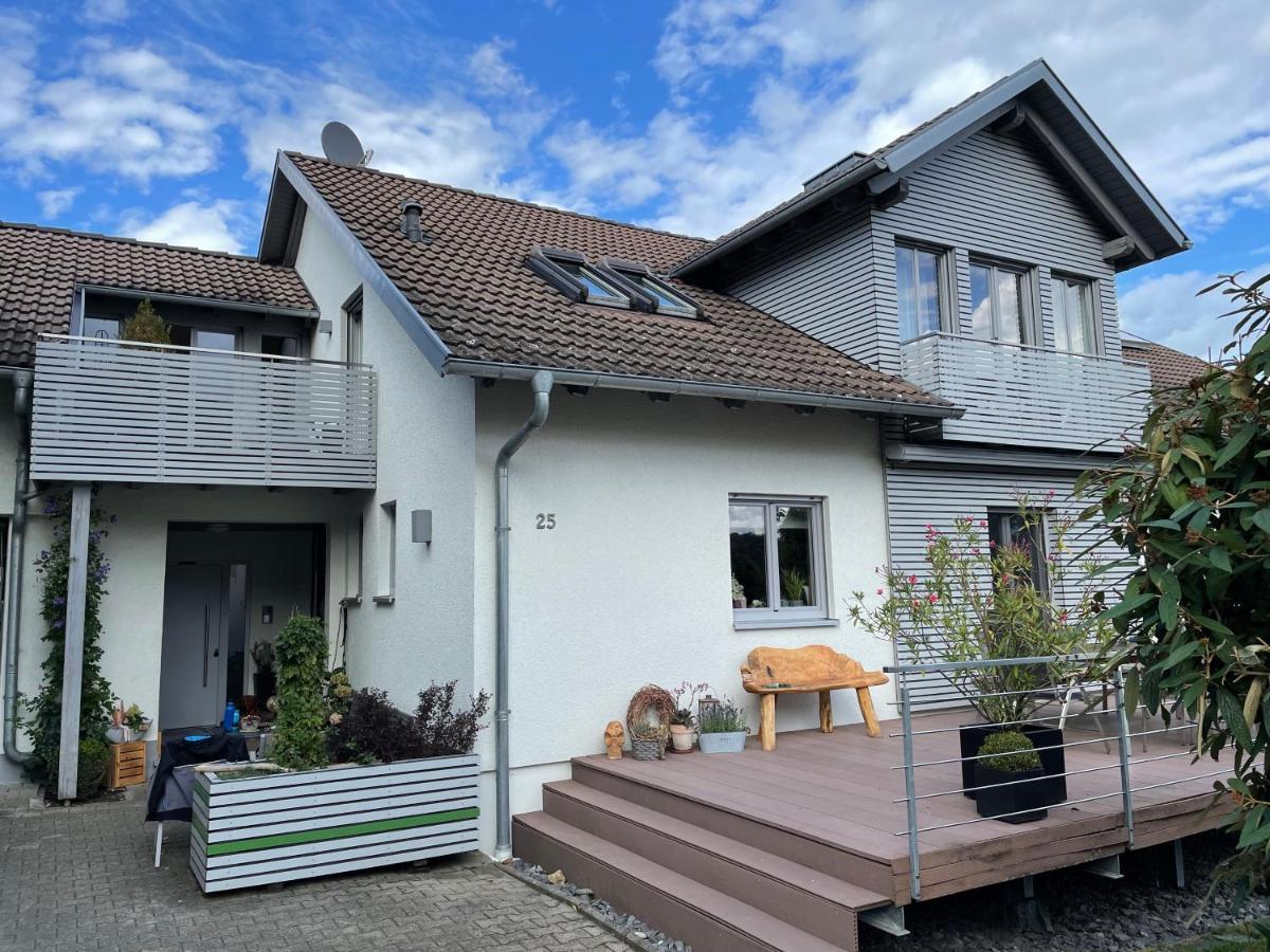 Ferienwohnung Nussbaum-Nest Hausen  Exterior photo
